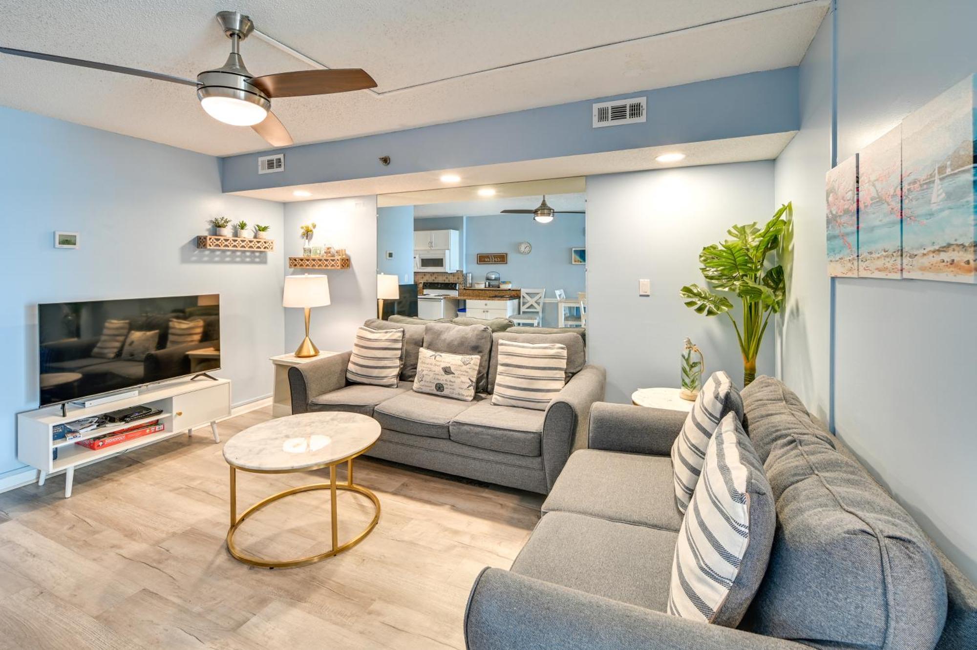 Cozy Coastal Condo With Airy Oceanfront Balcony Миртл-Бич Экстерьер фото